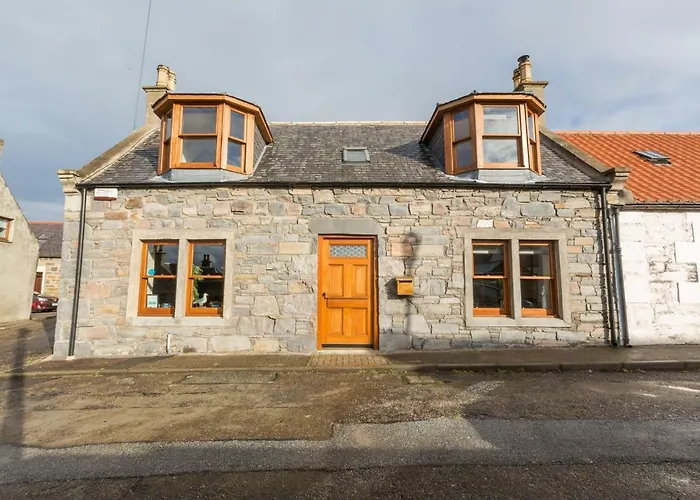 Cullen 117 Seatown With Sea Views