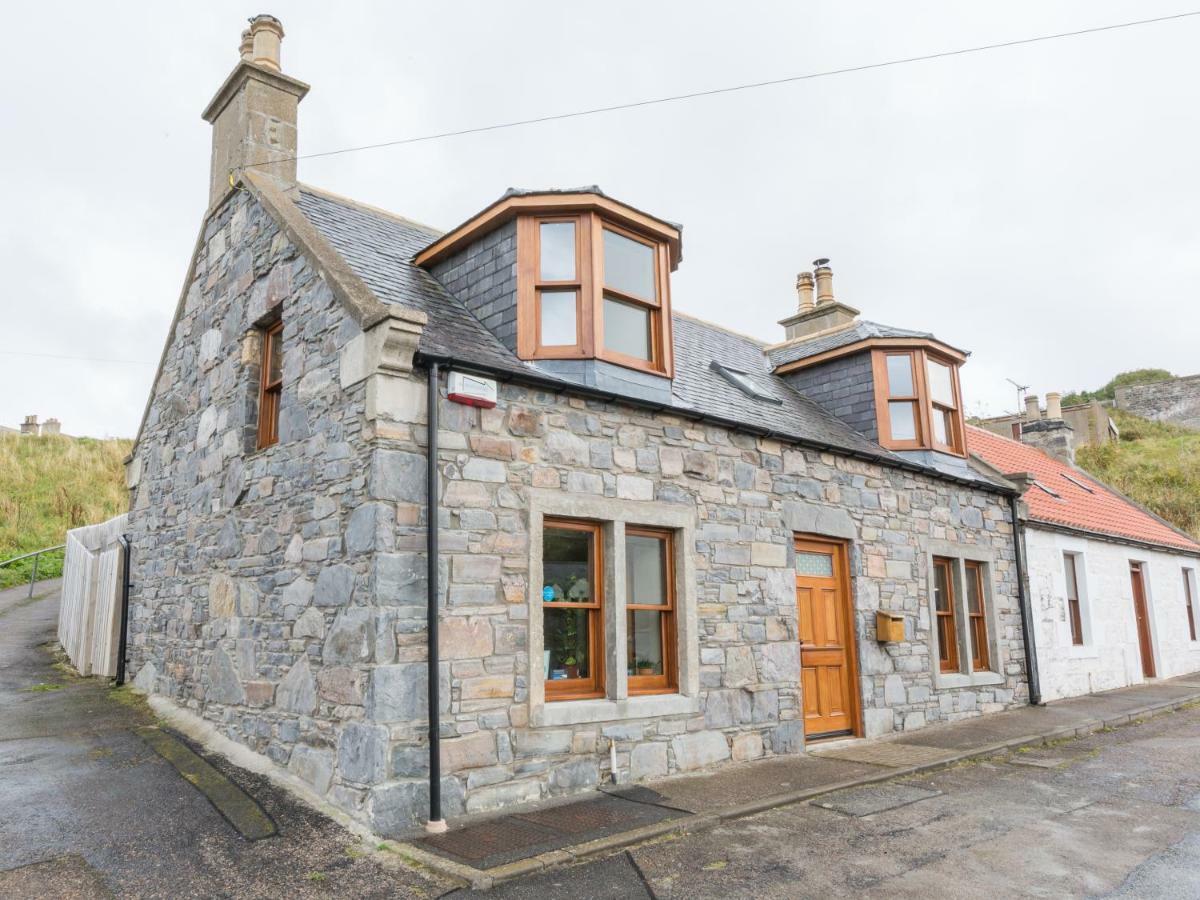 Holiday home 117 Seatown With Sea Views *